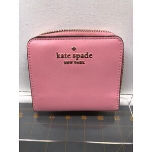 Kate Spade New York Muted Pink Bifold Wallet Zip Around Lether